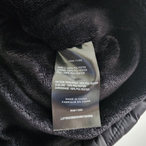 Weatherproof black sleeveless puffer vest - Picture 6 of 9